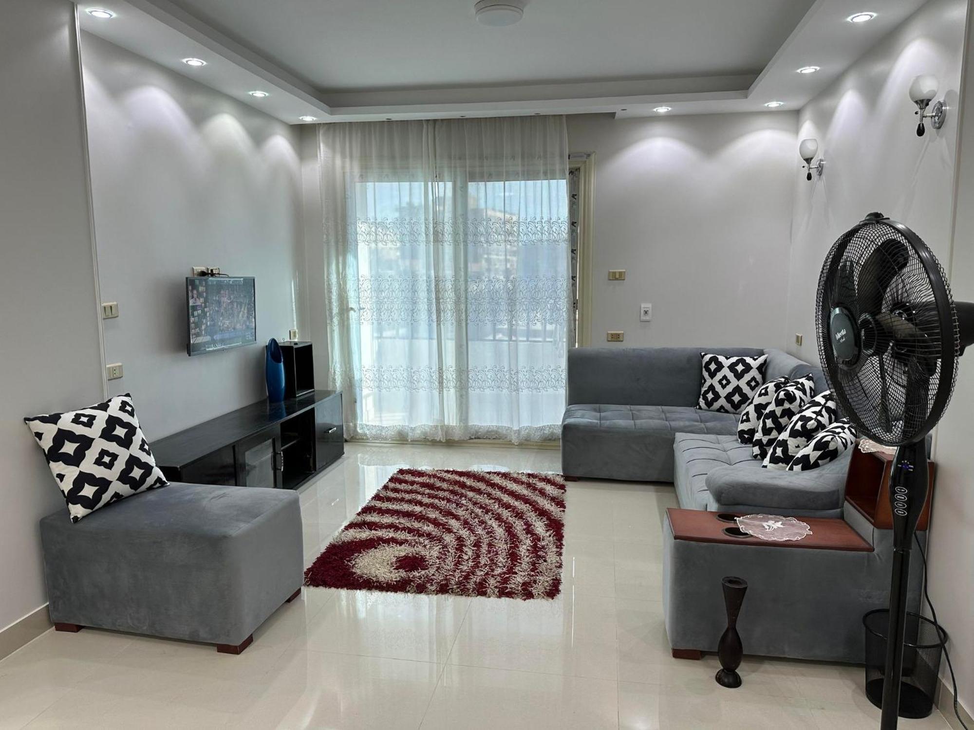 Apartment Comfy And Luxurious In Mansheyt El-bakry East Cairo