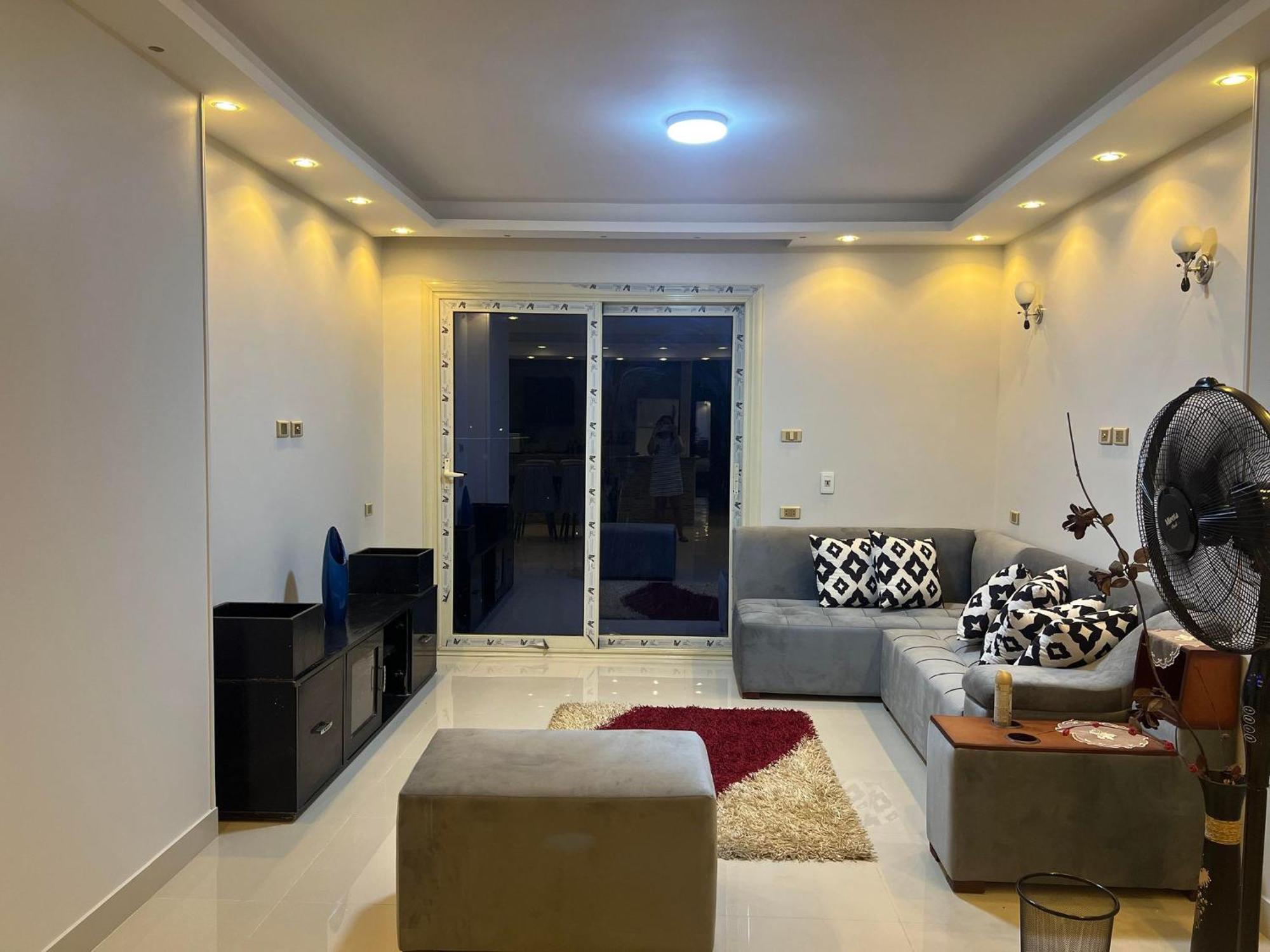 Comfy And Luxurious In Mansheyt El-bakry East Apartment
